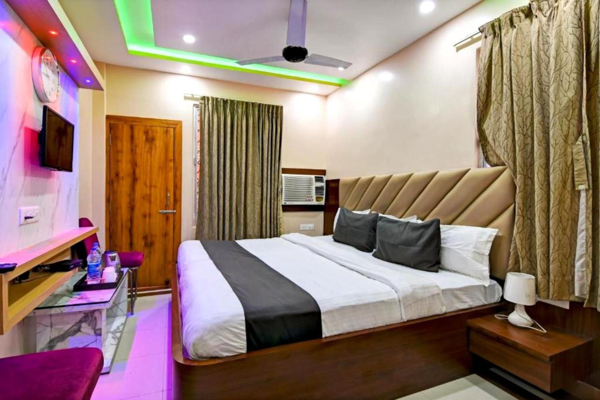 A-shray Swargadwar Near -golden-sea-beach-and Temple-with-lift-wifi-restaurant-parking Facilities-newly Decorated Room-with-prime-location 3* Puri