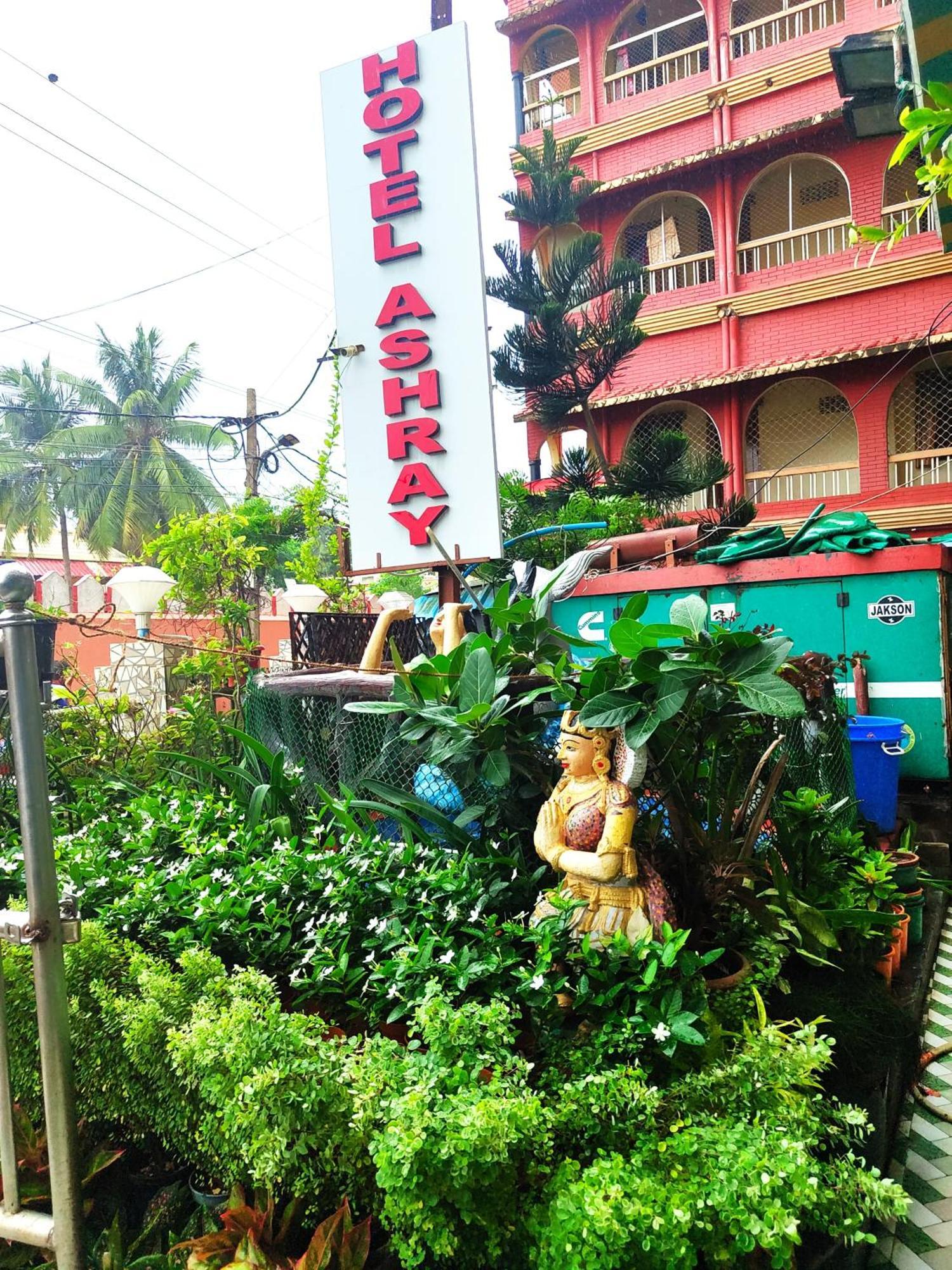 Hotel A-shray Swargadwar Near -golden-sea-beach-and Temple-with-lift-wifi-restaurant-parking Facilities-newly Decorated Room-with-prime-location 3*